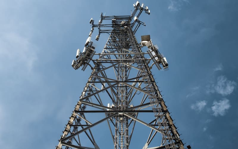 Antena de telefonía celular