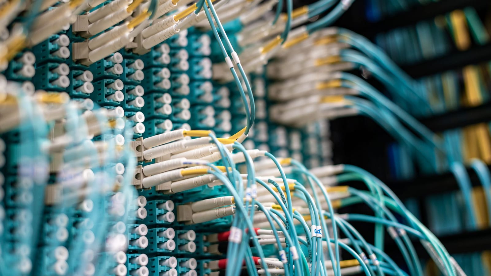 Infraestructura de comunicaciones y conectividad IoT industrial